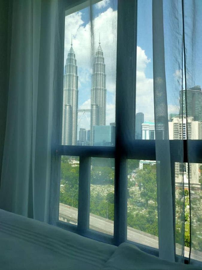 Klcc Legasi Direct View With A Superking Bed At A 3-Bedroom Premium Unit Kuala Lumpur Exteriör bild