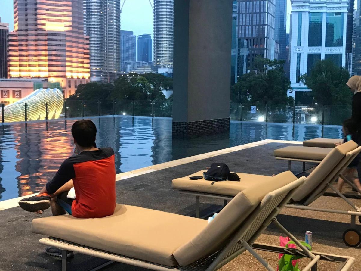 Klcc Legasi Direct View With A Superking Bed At A 3-Bedroom Premium Unit Kuala Lumpur Exteriör bild